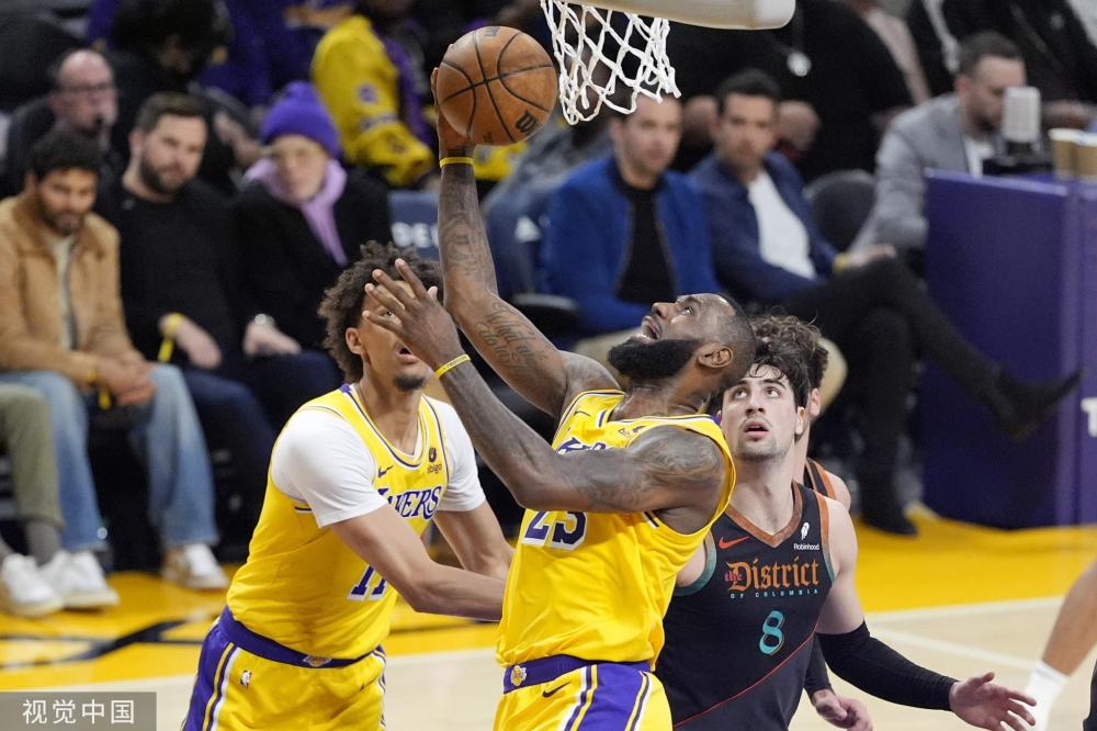 赛场上大放 赛场上大放