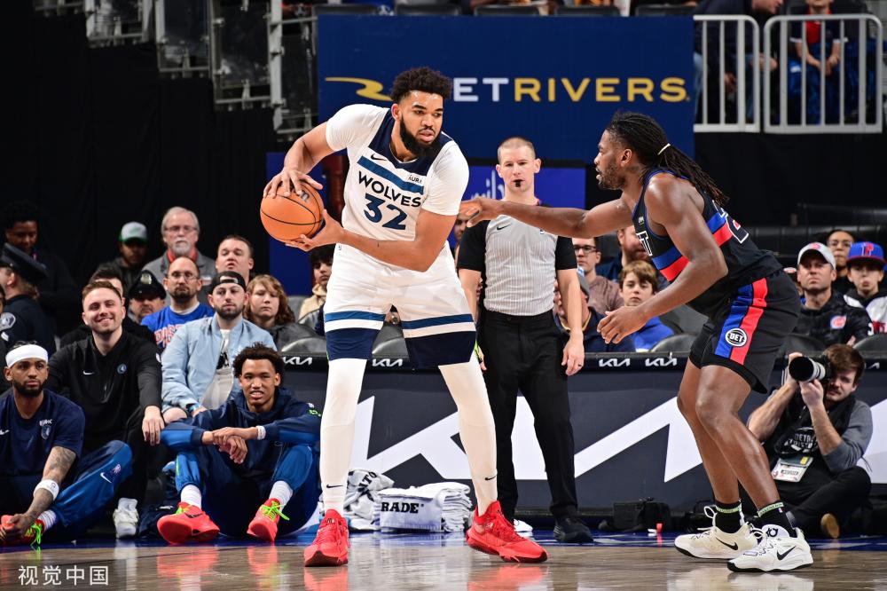 本场比赛再 本场比赛再