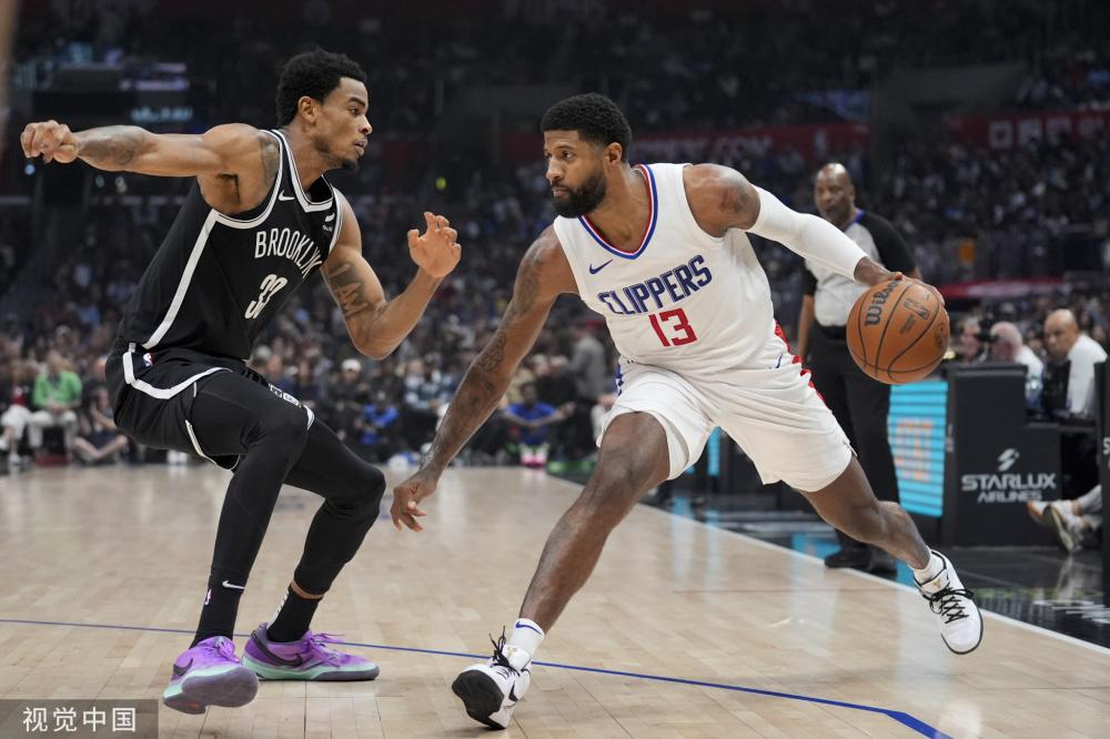 的表現再度 的表現再度